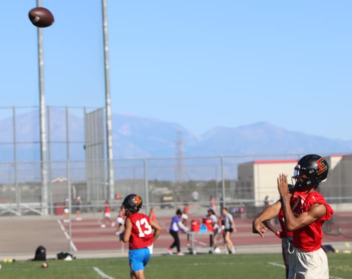 Etiwanda QB Dermaricus Davis by John Murphy 10-24-2023100420234